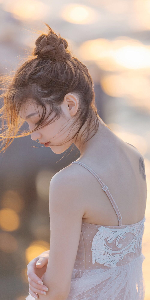 惊天逆袭！伊萨克双响魔法粉碎三狮军团，马赛2-1掀翻英格兰最后的骄傲